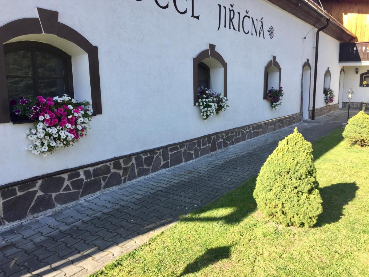 Hotel Jiricna Sušice Eksteriør bilde